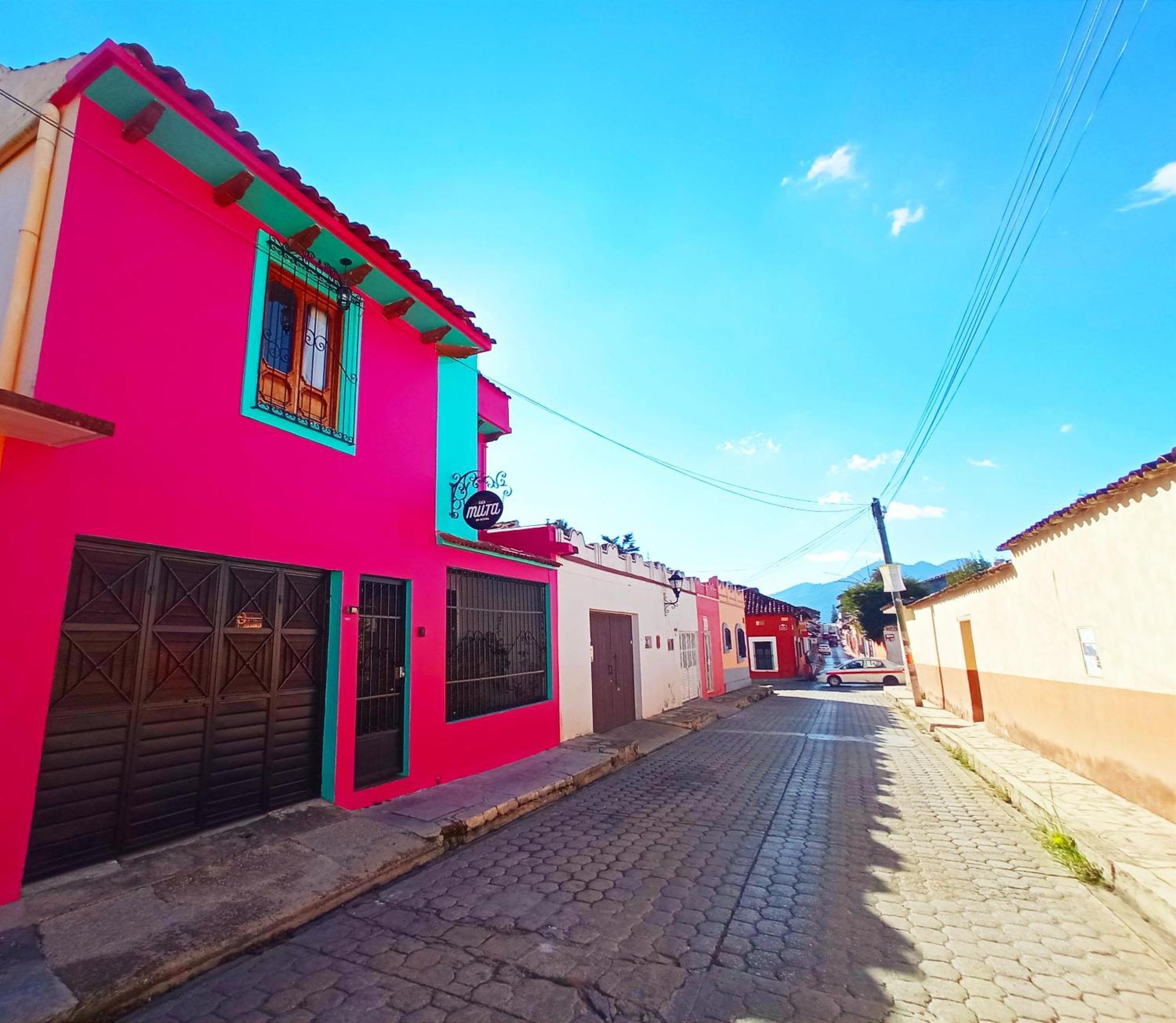 לינה וארוחת בוקר San Cristóbal de Las Casas Kaza Muta מראה חיצוני תמונה